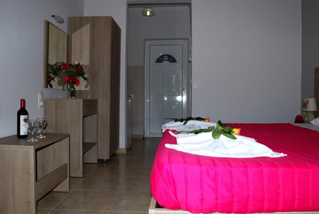 Miltos Studios Paleokastritsa Buitenkant foto